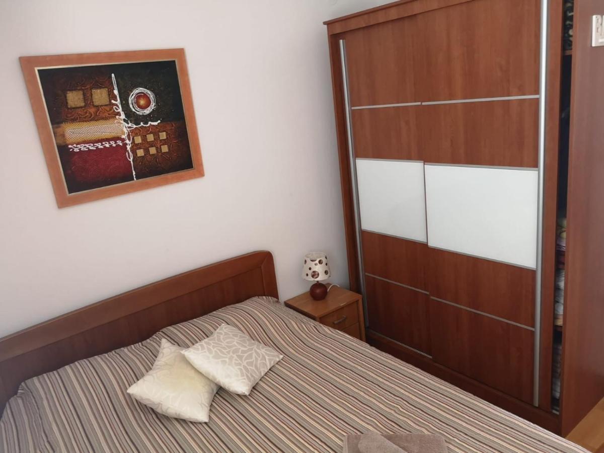 Apartman Branimir Новаля Екстериор снимка
